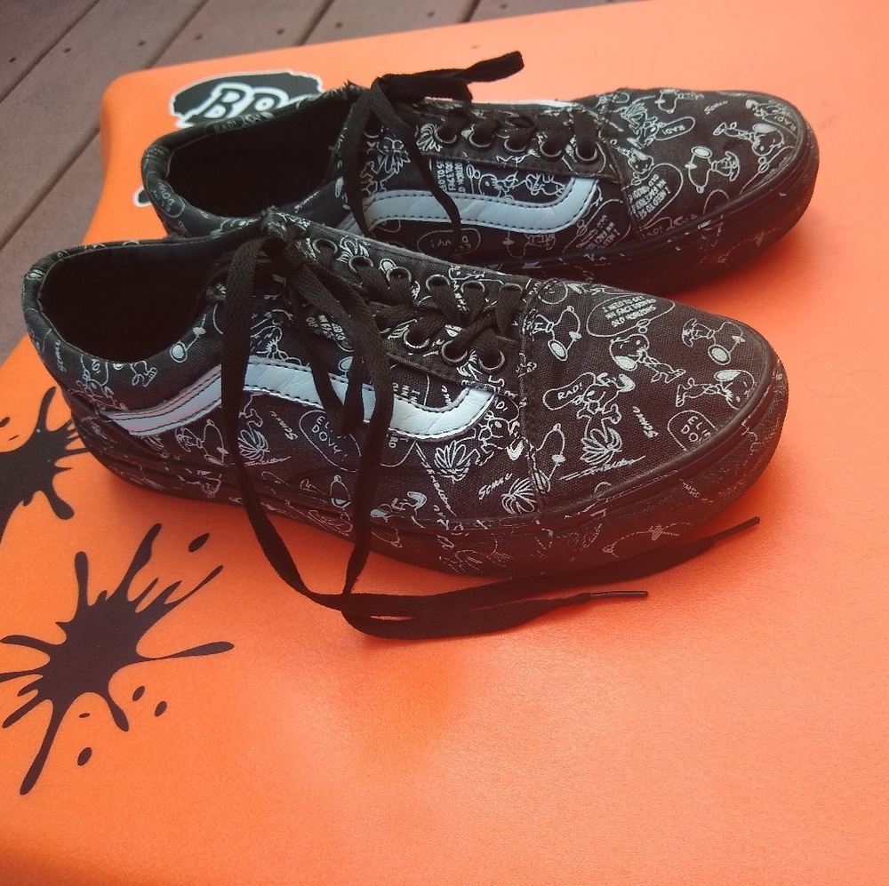 Limited Edition Vans x Peanuts Shoes Black White